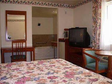 Vagabond Hotel